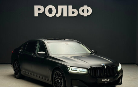 BMW 7 серия, 2019 год, 6 700 000 рублей, 1 фотография