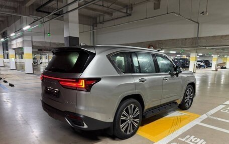 Lexus LX, 2025 год, 20 000 000 рублей, 5 фотография