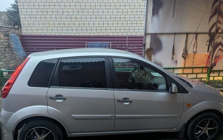 Ford Fiesta, 2007 год, 530 000 рублей, 6 фотография