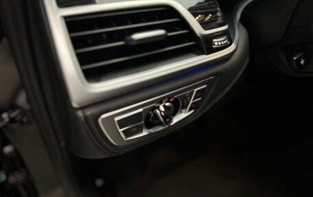 BMW 7 серия, 2019 год, 6 700 000 рублей, 20 фотография