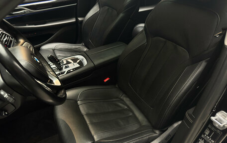 BMW 7 серия, 2019 год, 6 700 000 рублей, 14 фотография