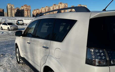 Mitsubishi Outlander III рестайлинг 3, 2010 год, 1 070 000 рублей, 7 фотография