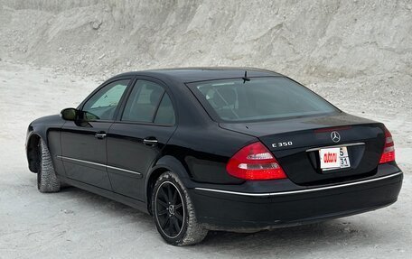 Mercedes-Benz E-Класс, 2005 год, 800 000 рублей, 2 фотография