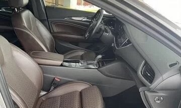 Opel Insignia II рестайлинг, 2018 год, 2 320 000 рублей, 20 фотография