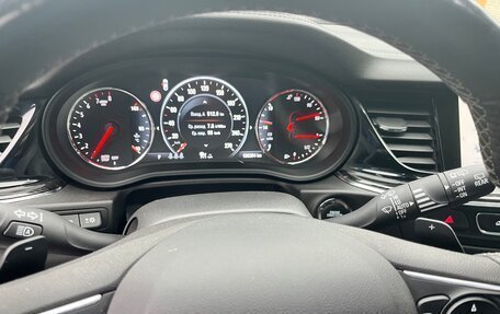 Opel Insignia II рестайлинг, 2018 год, 2 320 000 рублей, 26 фотография