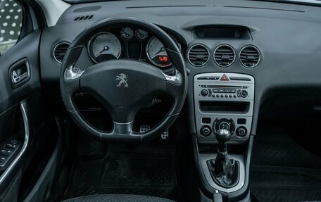 Peugeot 408 I рестайлинг, 2015 год, 784 000 рублей, 11 фотография