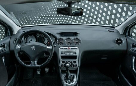 Peugeot 408 I рестайлинг, 2015 год, 784 000 рублей, 13 фотография