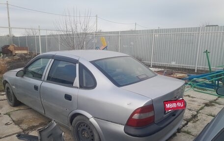 Opel Vectra B рестайлинг, 1997 год, 60 000 рублей, 3 фотография