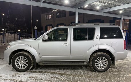 Nissan Pathfinder, 2013 год, 1 799 000 рублей, 2 фотография