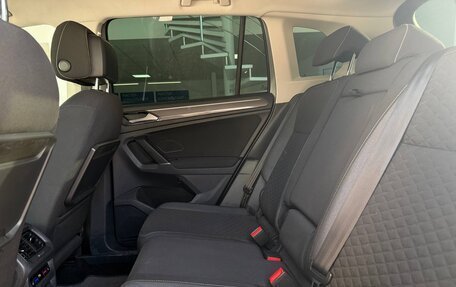 Volkswagen Tiguan I, 2018 год, 2 099 000 рублей, 14 фотография