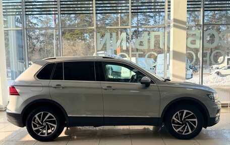 Volkswagen Tiguan I, 2018 год, 2 099 000 рублей, 4 фотография