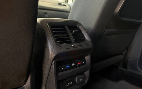 Volkswagen Tiguan I, 2018 год, 2 099 000 рублей, 11 фотография