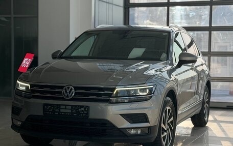 Volkswagen Tiguan I, 2018 год, 2 099 000 рублей, 3 фотография