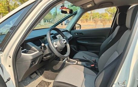 Honda Fit, 2024 год, 1 700 000 рублей, 18 фотография