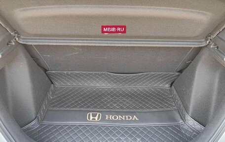 Honda Fit, 2024 год, 1 700 000 рублей, 23 фотография