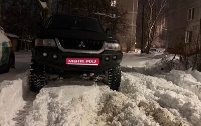 Mitsubishi Pajero Sport II рестайлинг, 1999 год, 900 000 рублей, 1 фотография