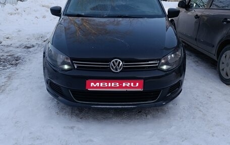 Volkswagen Polo VI (EU Market), 2013 год, 500 000 рублей, 1 фотография