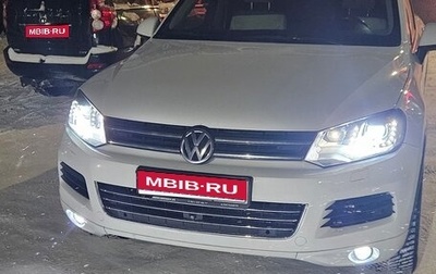 Volkswagen Touareg III, 2012 год, 2 300 000 рублей, 1 фотография