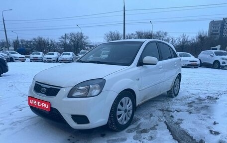 KIA Rio II, 2011 год, 599 000 рублей, 1 фотография