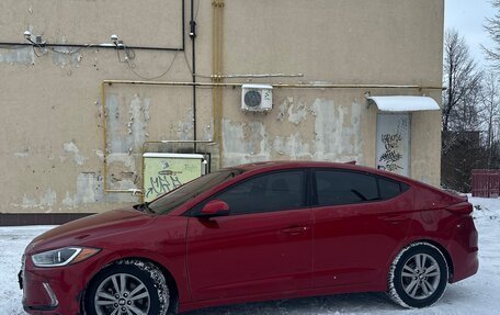 Hyundai Elantra VI рестайлинг, 2016 год, 950 000 рублей, 5 фотография