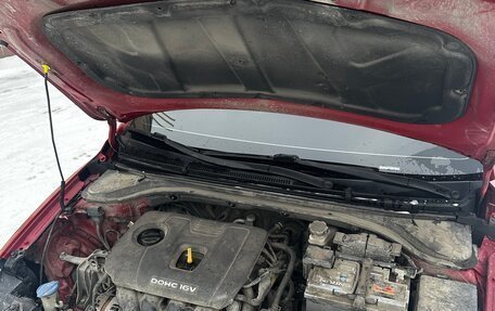 Hyundai Elantra VI рестайлинг, 2016 год, 950 000 рублей, 6 фотография