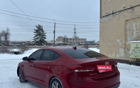 Hyundai Elantra VI рестайлинг, 2016 год, 950 000 рублей, 3 фотография