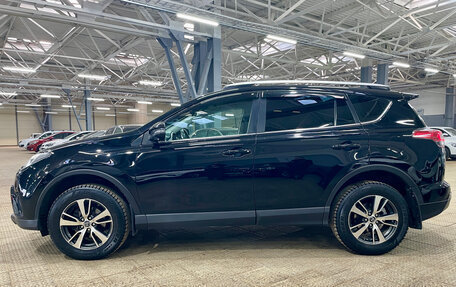 Toyota RAV4, 2019 год, 1 950 000 рублей, 11 фотография