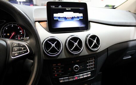 Mercedes-Benz B-Класс, 2018 год, 1 879 000 рублей, 10 фотография