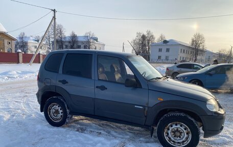 Chevrolet Niva I рестайлинг, 2009 год, 209 000 рублей, 4 фотография