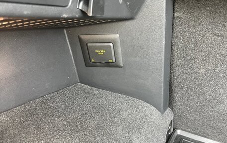 Volkswagen Tiguan II, 2018 год, 2 280 000 рублей, 10 фотография