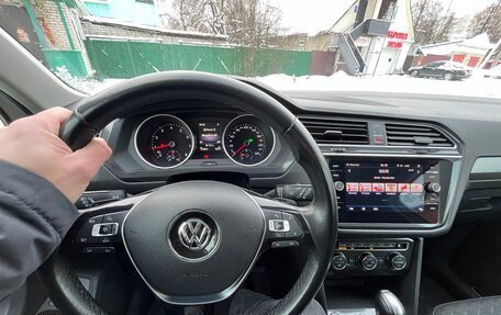 Volkswagen Tiguan II, 2018 год, 2 280 000 рублей, 25 фотография