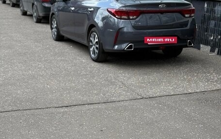 KIA Rio IV, 2021 год, 1 900 000 рублей, 3 фотография