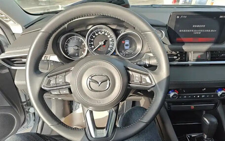 Mazda 6, 2022 год, 2 050 000 рублей, 13 фотография