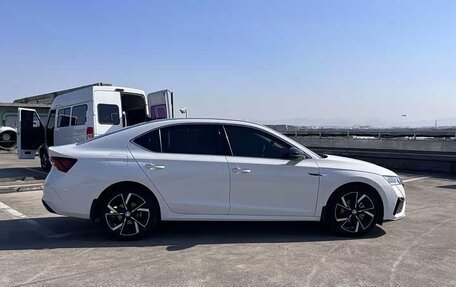 Skoda Octavia IV, 2022 год, 2 400 000 рублей, 4 фотография