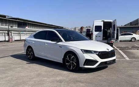 Skoda Octavia IV, 2022 год, 2 400 000 рублей, 3 фотография