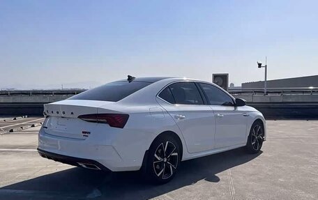 Skoda Octavia IV, 2022 год, 2 400 000 рублей, 20 фотография