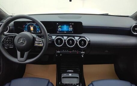 Mercedes-Benz A-Класс, 2021 год, 1 797 000 рублей, 14 фотография