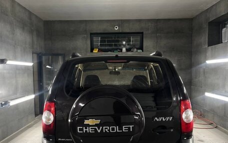 Chevrolet Niva I рестайлинг, 2011 год, 475 000 рублей, 5 фотография