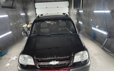 Chevrolet Niva I рестайлинг, 2011 год, 475 000 рублей, 2 фотография