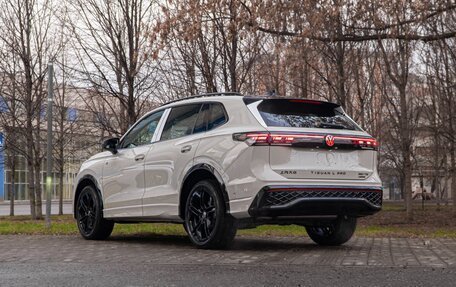 Volkswagen Tiguan, 2025 год, 4 990 000 рублей, 4 фотография