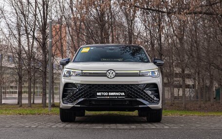 Volkswagen Tiguan, 2025 год, 4 990 000 рублей, 2 фотография
