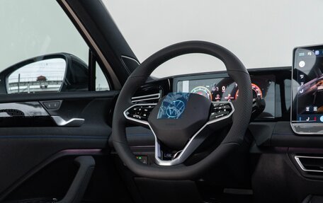 Volkswagen Tiguan, 2025 год, 4 990 000 рублей, 28 фотография