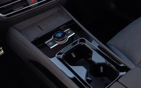 Volkswagen Tiguan, 2025 год, 4 990 000 рублей, 25 фотография