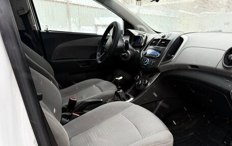 Chevrolet Aveo III, 2013 год, 440 000 рублей, 4 фотография