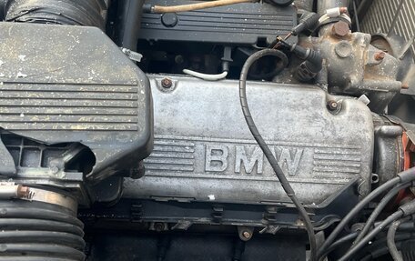 BMW 5 серия, 1988 год, 300 000 рублей, 17 фотография