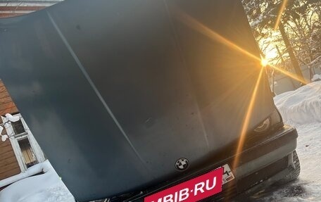 BMW 5 серия, 1988 год, 300 000 рублей, 22 фотография