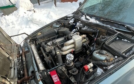 BMW 5 серия, 1988 год, 300 000 рублей, 28 фотография