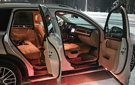 Volkswagen Touareg III, 2012 год, 2 300 000 рублей, 8 фотография