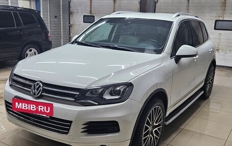 Volkswagen Touareg III, 2012 год, 2 300 000 рублей, 2 фотография