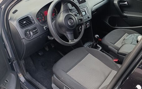 Volkswagen Polo VI (EU Market), 2013 год, 500 000 рублей, 11 фотография